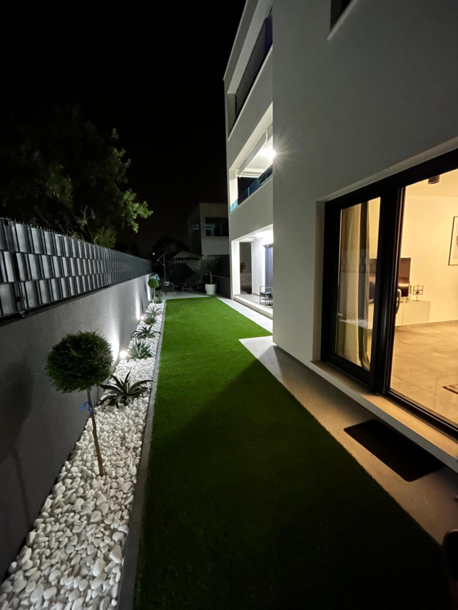 Apartment Oris, Private Parking, Garden Zadar Exterior foto